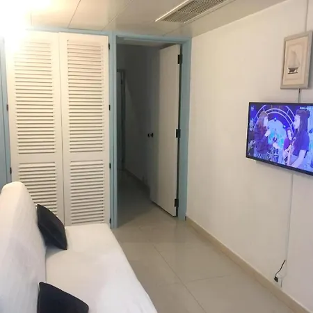 Apartmán With 2 Bedrooms In Portimao, With Furnished Terrace And Wifi - 100 ... *