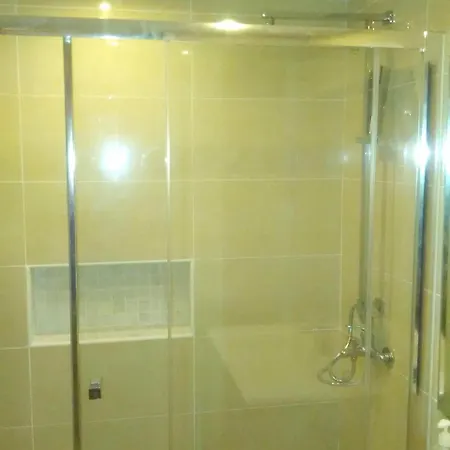 With 2 Bedrooms In Portimao, With Furnished Terrace And Wifi - 100 ...