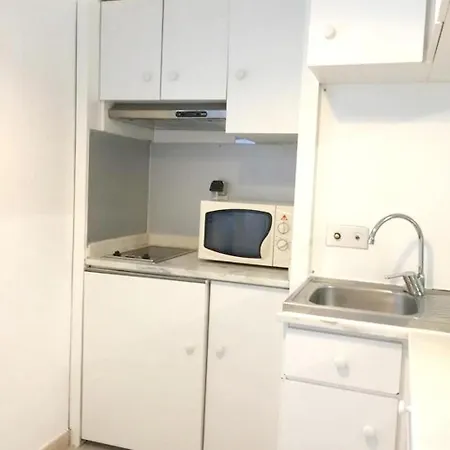 With 2 Bedrooms In Portimao, With Furnished Terrace And Wifi - 100 ... Apartament *